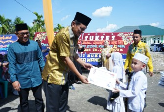 Bupati Asahan Ikuti Prosesi Wisuda Santri Ponpes Bahrul Uluum Al-Kamal