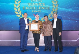 Bank Jatim Raih Penghargaan Dalam Ajang 20th Infobank-MRI BSE Awards 2023 