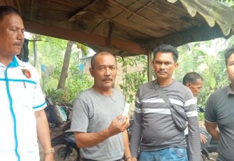 Personel Sat Resnarkoba Polres Tapanuli Selatan (Tapsel) menggelar aksi gerebek Kampung narkoba (GKN)