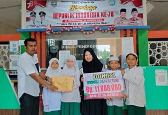 Penyerahan Donasi Peduli Palestina sebesar Rp 11.808.000 kepada Dinas Pendidikan Pasaman Barat Dana ini Bersumber dari Sumbangan dari Wali Murid dan Seluruh Majelis Guru Keluarga Besar SD El MA'ARIF