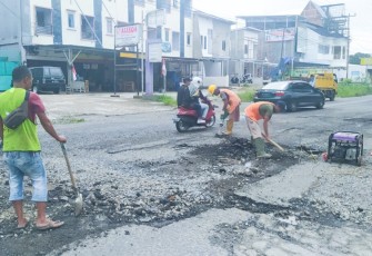 Perbaikan Jalan Hibrida Raya 