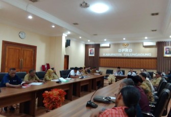 Kondisi Audiensi Komisi C DPRD di Ruang Aspirasi