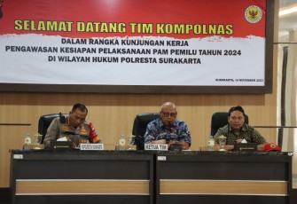 Kompolnas Apresiasi Berbagai Inovasi Polrestabes Semarang dan Polresta Surakarta 