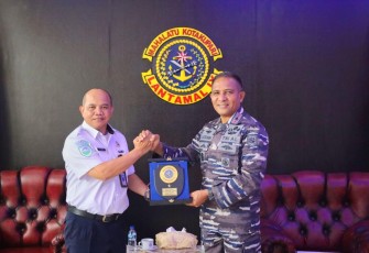 Danlantamal IX Bersama BMKG Provinsi Maluku Jajaki Pemasangan Tsunami Gauge di Teluk Ambon