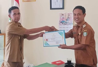 Kepala Desa Taba Saling Irda Yuda Hartawan