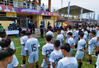 MedcoEenergi dan PSS Sleman Latih Talenta Muda Sepak Bola Aceh Timur 