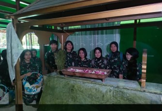 Sambut HUT ke-61 Korps Wanita TNI AL
