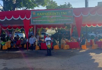 Karya Bakti TNI di Kawasan Pasar Sekip Ujung