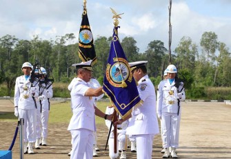 Pemegang Tongkat Komando Guspurla Koarmada III dan Lantamal XI Merauke Resmi Berganti