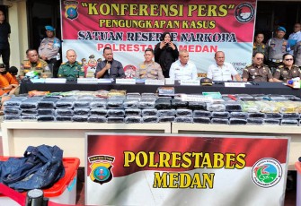 Konferensi Pers Polrestabes Medan