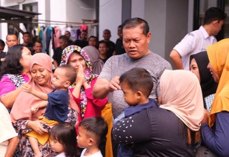 Panglima TNI Laksamana TNI Yudo Margono, S.E., M.M.saat bertemu masyarakat
