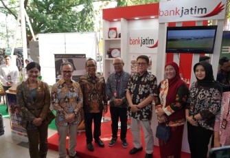 Bank Jatim Fasilitasi Tenda dan Agen Jatim ke UMKM Bojonegoro