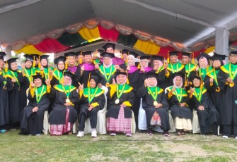 Bupati Bintan Peringati Hari Lansia ke-28 Pantai Dugong 