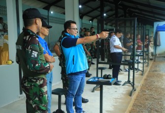 Danlanud Sultan Hasanuddin Laksanakan Latihan Menembak Pistol Eksekutif
