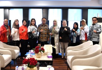 Menkop Dukung Srikandi ARUN Bentuk Koperasi Pengemudi Untuk Sukseskan Program Makan Bergizi Gratis