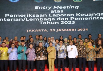 Wakil Kepala BP Batam, Purwiyanto hadiri Entry Meeting atas Pemeriksaan Laporan Keuangan Kementerian/Lembaga dan Pemerintah Daerah Tahun 2023 yang digelar oleh Badan Pemeriksa Keuangan Republik Indonesia (BPK RI) pada Selasa (23/1/2024) di Auditorium BPK RI