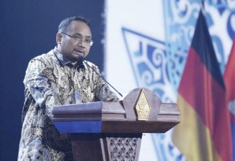 Menag Yaqut Cholil Qoumas saat menutup Annual International Conference on Islamic Studies (AICIS) ke-23 di UIN Walisongo Semarang, Sabtu (3/2/2024). 