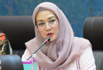 Anggota Komisi VII DPR RI Dina Lorenza