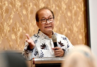 Sekretaris Kementerian Koperasi dan UKM (SesKemenKopUKM) Arif Rahman Hakim