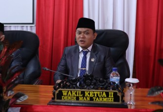 Wakil Ketua II DPRD BS Dendi Man Tarmizi,