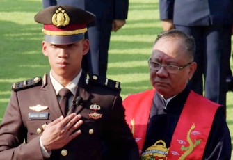 Michael Josua Perwira Remaja Polri Pertama dan Satu-satunya Penganut Konghucu yang dilantik Presiden Jokowi