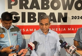  Wakil Ketua Tim Kampanye Nasional (TKN) Prabowo-Gibran, Ahmad Muzani menegaskan, ketimbang menyerang paslon lain,  Prabowo Subianto akan fokus menjelaskan visi-misi mereka pada debat capres-cawapres ke-5 pada Minggu (4/2/24) mendatang.