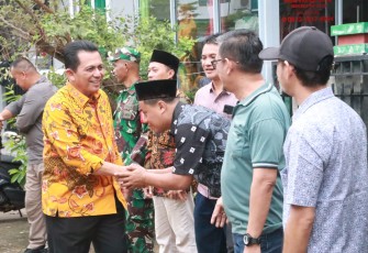 Gubernur Kepri Ansar Ahmad Silaturahmi di Perumahan Odessa Batam 