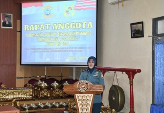 Primer Koperasi Angkatan Laut Lanal Yogyakarta menggelar RAT (Rapat Anggota Tahunan) Tahun Buku 2023 , dengan Tema “Dengan Semangat Koperasi Angkatan Laut, Kita Bangun Pilar Usaha Yang Mandiri Dan Handal Guna Mewujudkan Kesejahteraan Anggota Kopal Beserta Keluarga" di Aula  Mako Lanal Yogyakarta, Selasa (16/01/2024)