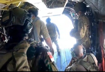 Aksi Memukau Kopaska TNI AL Berlatih Free Fall Dengan Navy Seal pada Latma Rimpac 2024 