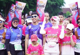 Anggota DPR RI Novita Hardini, saat turut serta mengikuti kegiatan Trenggalek Economic Run 2024 di Kabupaten Trenggalek, Jawa Timur