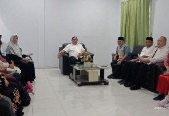 Pj Walikota Bengkulu Arif bersama inspektorat menyambangi tiga OPD masing-masing DP3AP2KB, Dinas Pariwisata dan Dinas Kelautan Perikanan (DKP), Rabu (13/3/2024)