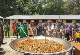 Demo masak Kuali Merah Putih