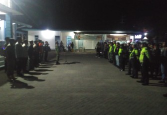 Pengamanan Tradisi Rontek Gugah Sahur