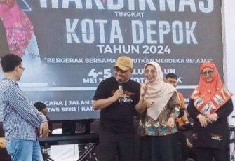 Wali Kota Depok Dr KH Mohammad Idris saat sesi dialog dalam gebyar semarak Hardiknas 2024, Sabtu (4/5)