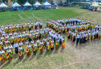 Unika Ruteng Gelar Teater Randang Mose 
