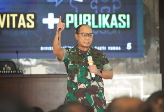 Pangdivif 2 Kostrad Mayjen TNI Anton Yuliantoro 