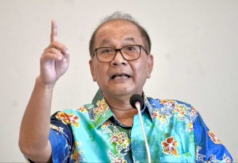 SeskemenkopUKM Arif Rahman Hakim