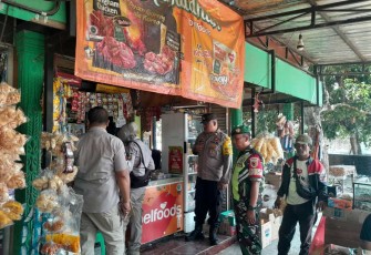 Operasi pemberantasan rokok ilegal di wilayah 
