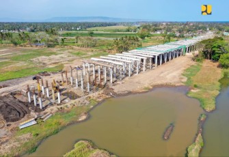 Pembangunan jembatan Pandansimo di Kabupaten Bantul, Yogyakarta 