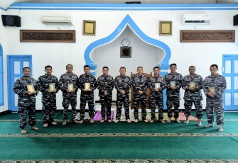 Danlantamal V Hadiri Bakti Sosial HUT Dharma Pertiwi ke-60