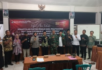 Danramil 0803/14 Dagangan Hadiri Rapat Pleno Terbuka Rekapitulasi DPHP Pilkada 2024 Tingkat Kecamatan 