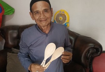 Drs H Zarkasih Hasan M.Si, sosok relawan Centong Supian Suri - Chandra