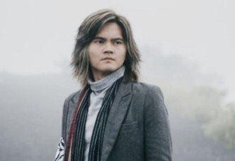 Vokalis Drive, Axl Ramanda