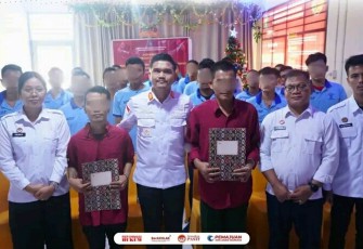 Rutan Pangkalan Brandan Berikan Remisi Khusus kepada Napi Beragama Kristen saat Perayaan Natal 2024.