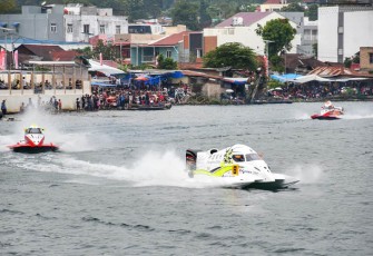 F1 Powerboat Danau Toba 2024