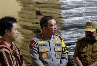 Kapolda Banten saat Cek Gudang Logistik Pemilu 2024 wilayah Kota Serang