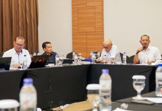 Sekretaris Daerah Provinsi Kepulauan Riau Adi Prihantara menyatakan dukungan usulan pola ruang kawasan industri di Desa Tembeling, Kecamatan Teluk Bintan, Kabupaten Bintan