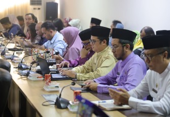 Sosialisasi dan Rekomendasi tentang Penggunaan BBM bersama BPH Migas di Rupatama lantai 4 Kantor Gubernur Kepri, Dompak, Jumat (2/2).