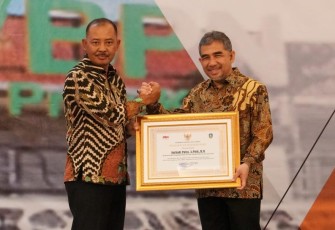 Sekretaris Daerah Provinsi Kepulauan Riau Adi Prihantara menghadiri acara pisah sambut Kepala Kantor Wilayah Badan Pertanahan Nasional (BPN) Provinsi Kepulauan Riau, yang dilaksanakan di Trans Convention Center (TCC) Tanjungpinang, Selasa (20/2) malam