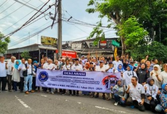 Alumni Unair saat Deklarasi Dukung AMIN di Pilpres 2024